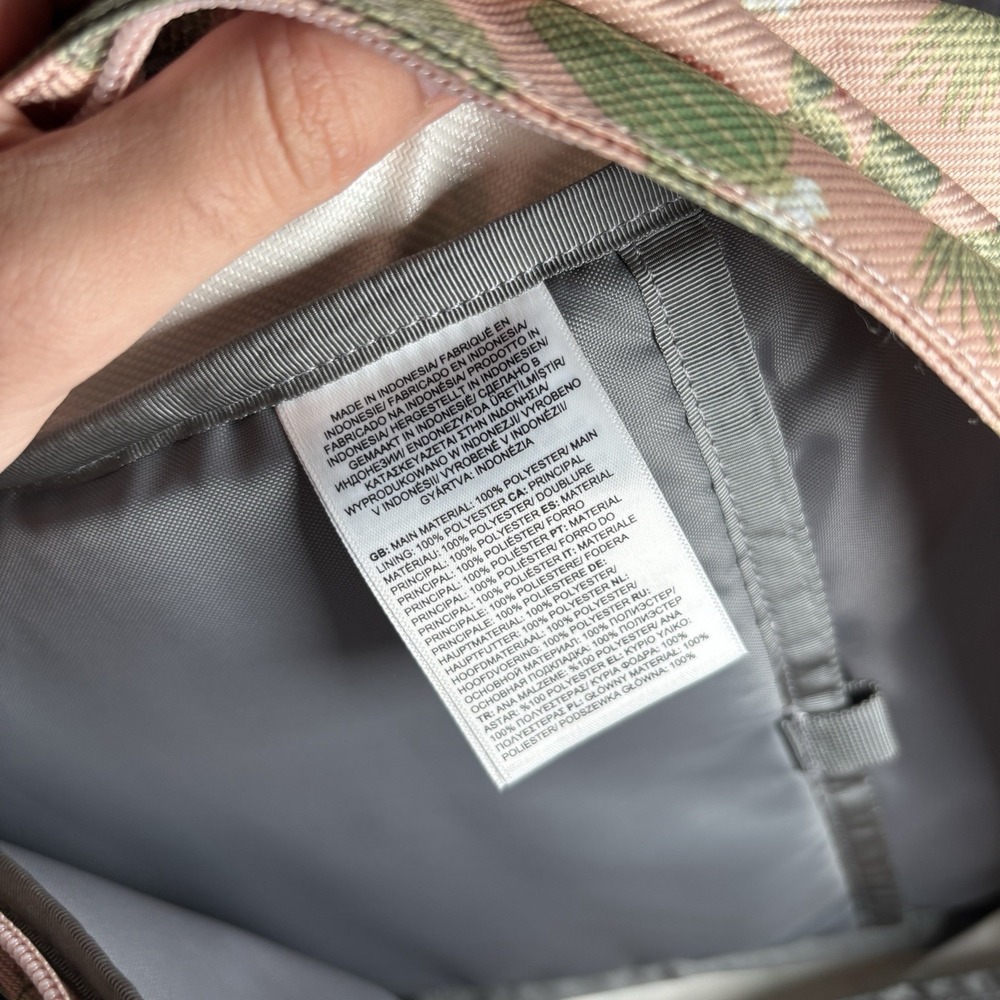 The North Face Everyday Tote Pack Backpack Cactus All Over Print School Hiking - Picture 8 of 10